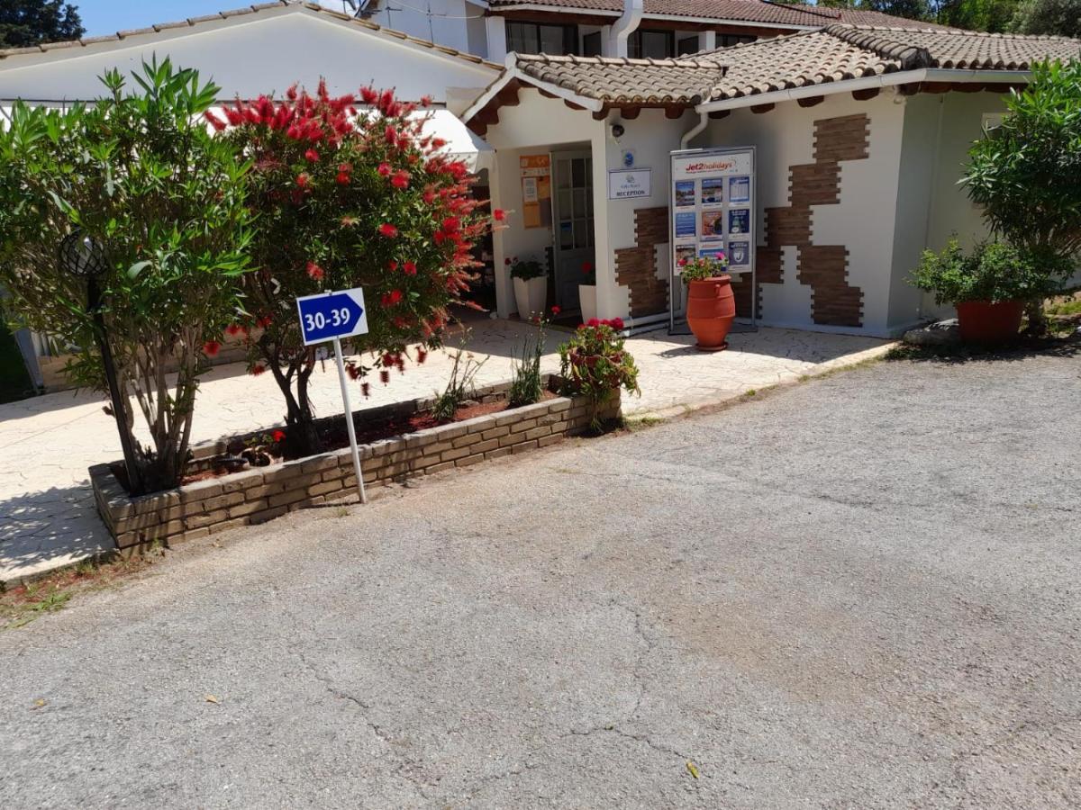 Katia Cottage Касиопи Екстериор снимка
